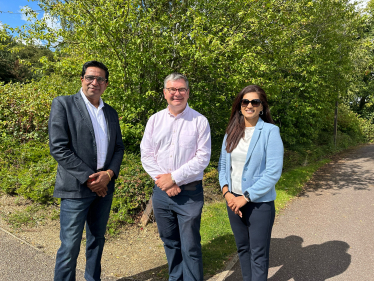 Shazna with Cllr Verma & Iain Steart MP