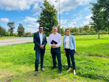 Iain Stewart MP, Cllr Manish Verma and Cllr Shazna Muzammil in Kingsmead Green 